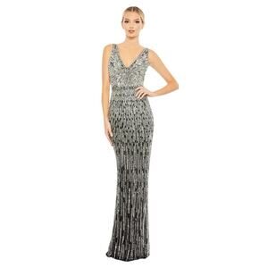 NWT Mac Duggal Sequin Embellished Sleeveless Gown, Black/Silver, Sz 12 598$